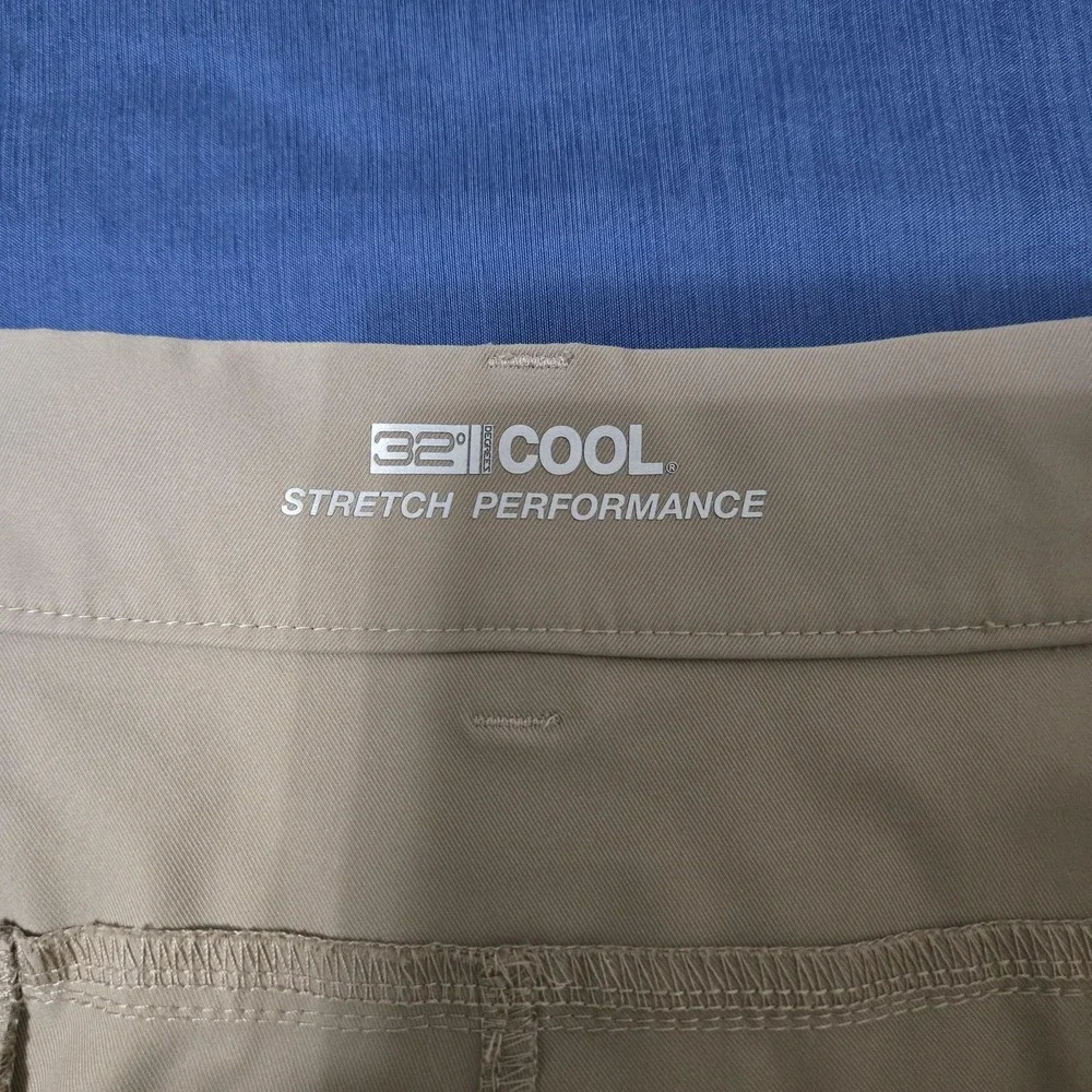 32 Degrees COOL Shorts Mens 40 Beige Stretch Performance‎ Athletic Zip Pockets